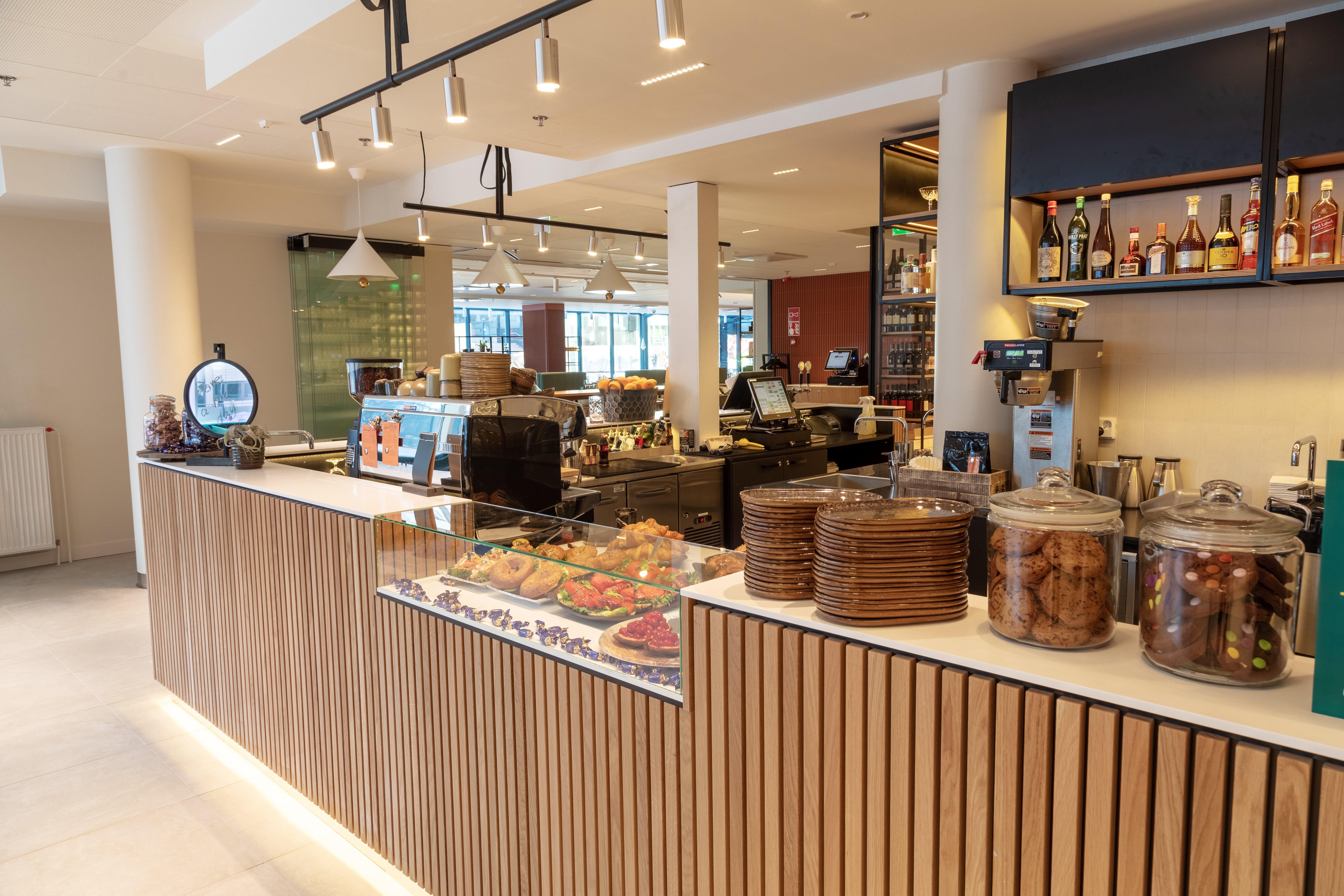 Holiday Inn Helsinki - Expo By Ihg Exterior photo